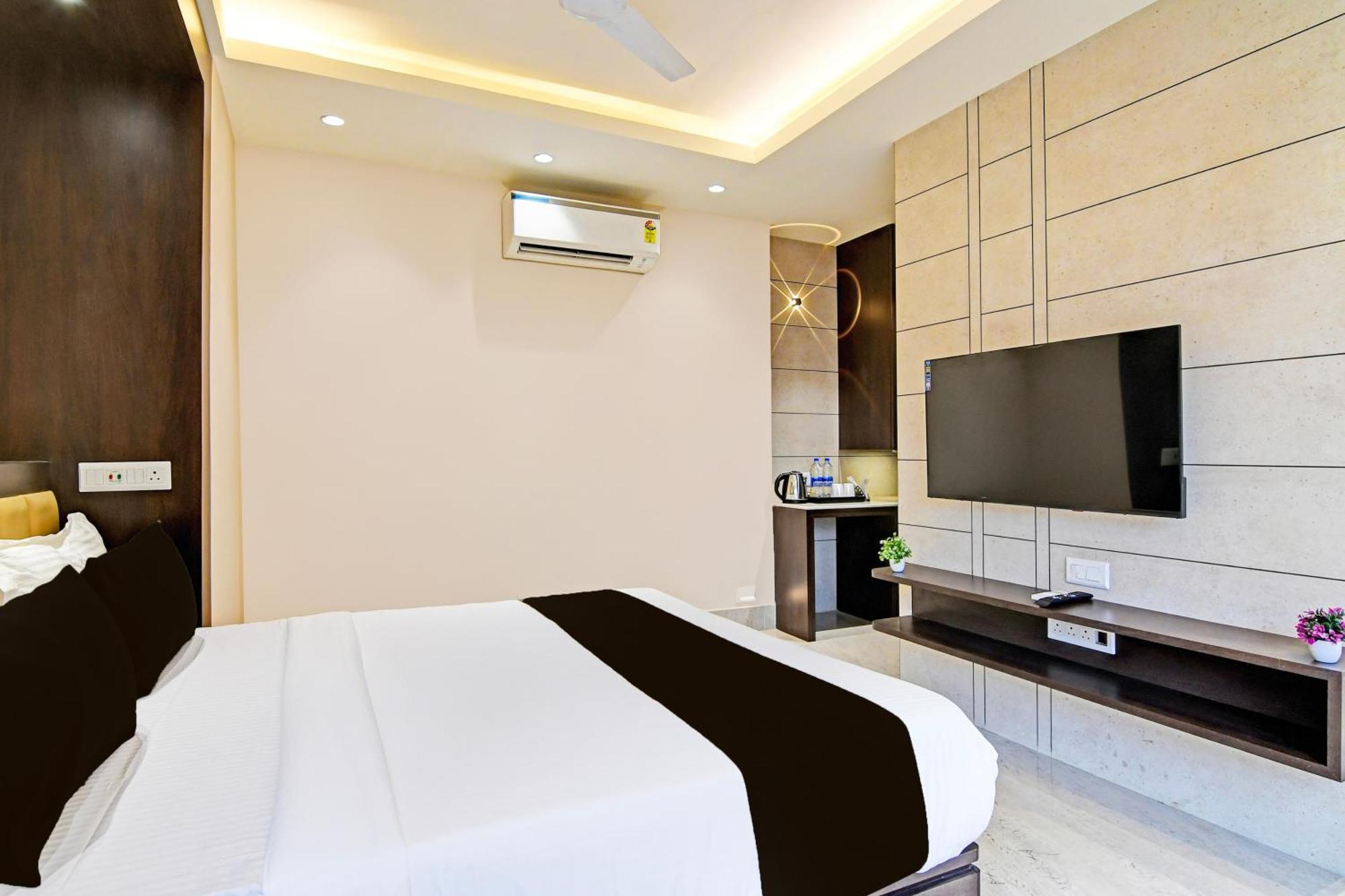 Super Hotel O Samotel Calcutta Eksteriør billede